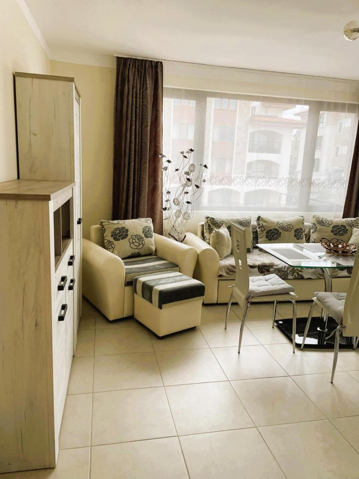 Sarafovo D&V Apartments Burgas Exteriör bild